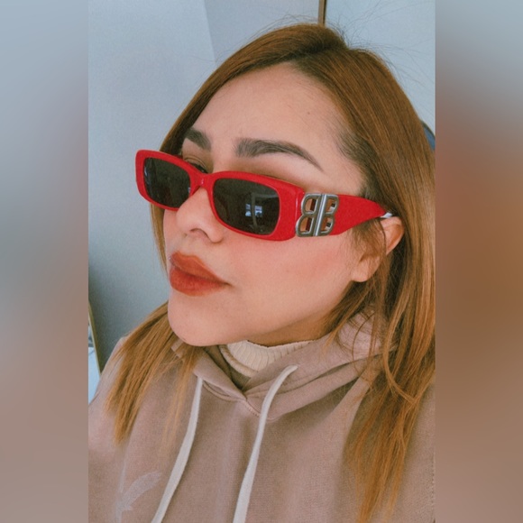 SOLD❤️BALENCIAGA dynasty rectangle in red acetate with Grey lense ♥️ - Picture 16 of 17